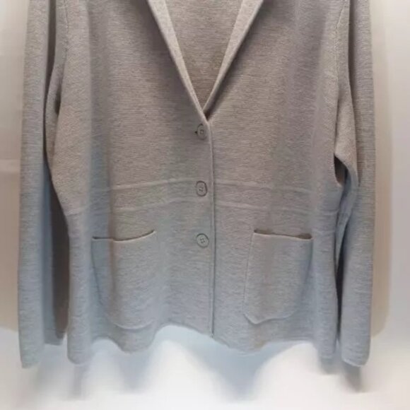 Talbots Womens Size 3X Pure Merino Wool Sweater Gray Long Sleeve Cardigan EUC - Picture 3 of 9